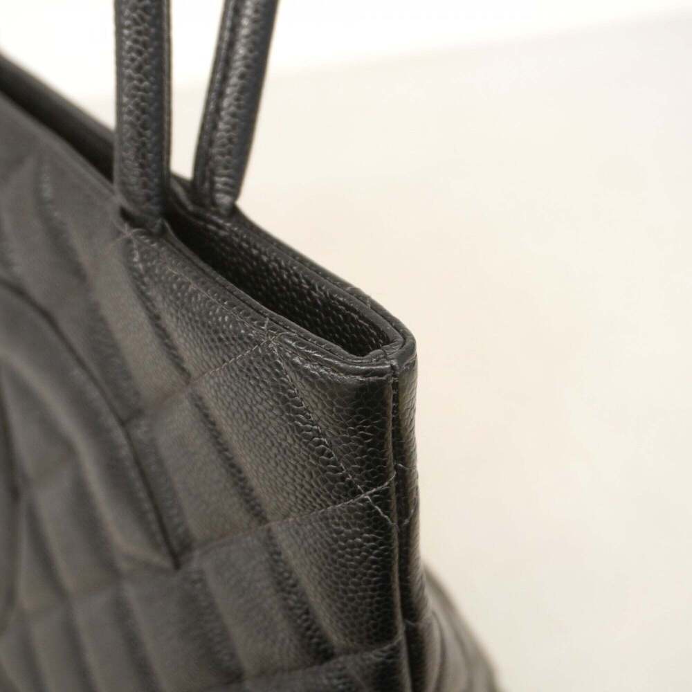 CHANEL Black Caviar Leather Reissue Tote Bag - Picture 7 of 11